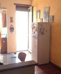 TRILOCALE ristrutturato, 80 mq doppia esposizione