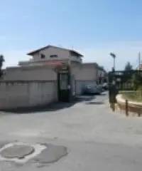 TERRENO A GIUGLIANO IN CAMPANIA