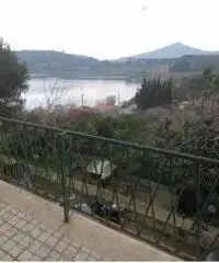Arco Felice: Vendita Villa in Via Italia Arco Felice: Vendita Villa in Via Italia