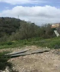 Arola: Vendita Multilocale da 130mq Arola: Vendita Multilocale da 130mq