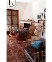 Anzio Lavinio-  Villa in bif.  6 locali € 230.000 T601 Anzio Lavinio-  Villa in bif.  6 locali € 230.000 T601