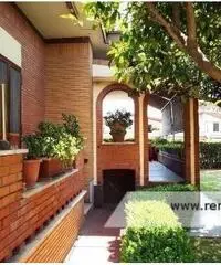 Anzio -  Villa 10 locali € 490.000 T928 Anzio -  Villa 10 locali € 490.000 T928