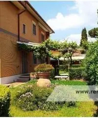 Anzio -  Villa 10 locali € 490.000 T928 Anzio -  Villa 10 locali € 490.000 T928