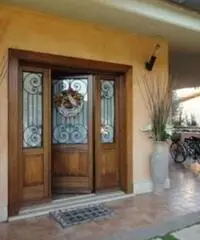 Lido di Ostia -  Villa 9 locali € 1.190.000 T901 Lido di Ostia -  Villa 9 locali € 1.190.000 T901