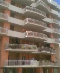 RifITI 003-29/603 - Appartamento in Affitto/Vendita a Pomezia - Pomezia centro di 108 mq RifITI 003-29/603 - Appartamento in Affitto/Vendita a Pomezia - Pomezia centro di 108 mq