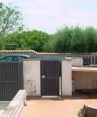 RifITI 029-AA31/307 DB - Villa a schiera in Vendita a Ardea - NUOVA FLORIDA di 150 mq RifITI 029-AA31/307 DB - Villa a schiera in Vendita a Ardea - NUOVA FLORIDA di 150 mq