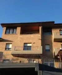 APPARTAMENTO di 4 vani e di 110 mq (ANCONA - ripe) rif. VND 5 APPARTAMENTO di 4 vani e di 110 mq (ANCONA - ripe) rif. VND 5