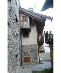 RifVVSH014 - Casa indipendente in Vendita a Champorcher di 85 mq RifVVSH014 - Casa indipendente in Vendita a Champorcher di 85 mq