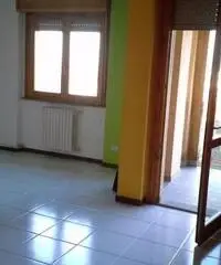 Rif: AMPIO BILOCALE CON CUCINA ABITABILE - Appartamento in Vendita a Capriate San Gervasio Rif: AMPIO BILOCALE CON CUCINA ABITABILE - Appartamento in Vendita a Capriate San Gervasio