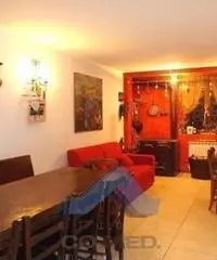 Scanzo Villa a schiera € 305.000 T4327iH