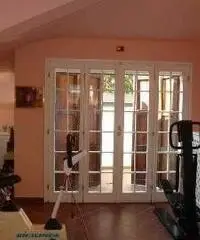 VENDESI VILLA INDIPENDENTE A CALDERINO VENDESI VILLA INDIPENDENTE A CALDERINO