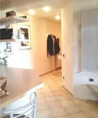 APPARTAMENTO di 3 vani e di 82 mq (PONTOGLIO - PERIFERIA) rif. 579 APPARTAMENTO di 3 vani e di 82 mq (PONTOGLIO - PERIFERIA) rif. 579