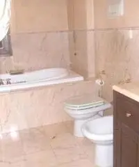 APPARTAMENTO di 4 vani e di 115 mq (PALAZZOLO SULL'OGLIO - MURA) rif. 596 APPARTAMENTO di 4 vani e di 115 mq (PALAZZOLO SULL'OGLIO - MURA) rif. 596