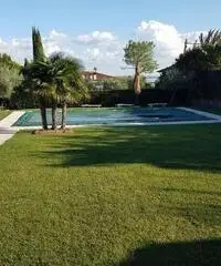 Moniga del Garda vendesi villa 5 vani 220 Mq Moniga del Garda vendesi villa 5 vani 220 Mq