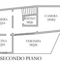 Casa indipendente su tre piani Casa indipendente su tre piani