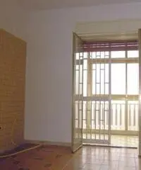 APPARTAMENTO 4 VANI AL 2° PIANO BALCONATO