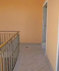 BELPASSO BORRELLO N. COSTRUZIONE AL 1° PIANO ASCENS. CON GARAGE 20 MQ BELPASSO BORRELLO N. COSTRUZIONE AL 1° PIANO ASCENS. CON GARAGE 20 MQ