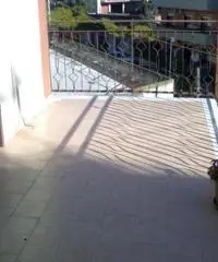 Canalicchio Ykebana appartamento 4 vani+garage e servizi Canalicchio Ykebana appartamento 4 vani+garage e servizi