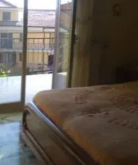 Canalicchio Ykebana appartamento 4 vani+garage e servizi Canalicchio Ykebana appartamento 4 vani+garage e servizi
