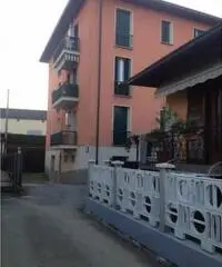 Vendita Trilocale da 80mq con garage Vendita Trilocale da 80mq con garage