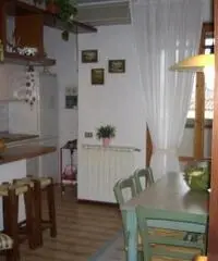 APPARTAMENTO di 6 vani e di 110 mq (SIGNA) rif. 5938FI APPARTAMENTO di 6 vani e di 110 mq (SIGNA) rif. 5938FI