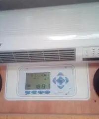 RIMOR Superbrig 729 7 posti immatricolata 2002 colore bianco RIMOR Superbrig 729 7 posti immatricolata 2002 colore bianco