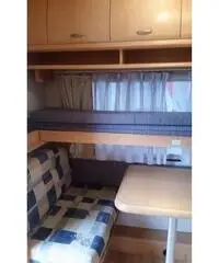 HOBBY 400 DE LUXE KB - 4 P CARAVAN USATA CON VERANDA HOBBY 400 DE LUXE KB - 4 P CARAVAN USATA CON VERANDA