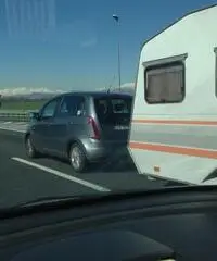 Roulotte Roller R4GL45 del 1988 in ottime condizioni Roulotte Roller R4GL45 del 1988 in ottime condizioni