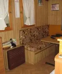Roulotte e preingresso 3x4 m (bagno con doccia) Roulotte e preingresso 3x4 m (bagno con doccia)