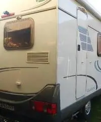 HYMER CC544 immatricolata 2005 colore bianco HYMER CC544 immatricolata 2005 colore bianco