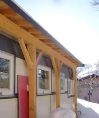 vendo casa mobile con veranda in legno a polsa di brentonico vendo casa mobile con veranda in legno a polsa di brentonico
