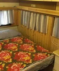 Roulotte con preingresso (casetta) in legno