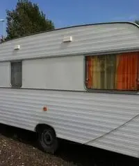 Roulotte Elnagh 4,80 targata Roulotte Elnagh 4,80 targata