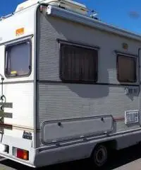 CARAVANS INTERNATIONAL continental ci 360 immatricolata 1991 colore bianco CARAVANS INTERNATIONAL continental ci 360 immatricolata 1991 colore bianco