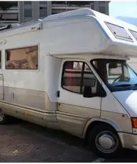 Vendo camper mansardato Laika mod. Ecovip 2 Vendo camper mansardato Laika mod. Ecovip 2