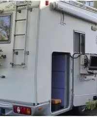 Camper Super D 112g garage con doccia separata dal bagno Camper Super D 112g garage con doccia separata dal bagno