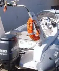 GOMMONE SACS JAMAICA + MOTORE YAMAHA + CARRELLO