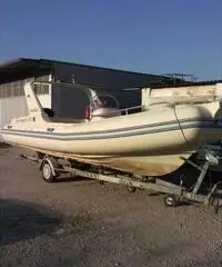 Gommone revenger + Motore Mercury Gommone revenger + Motore Mercury