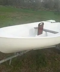 Vendo barchetta a vela Alpatris Vendo barchetta a vela Alpatris