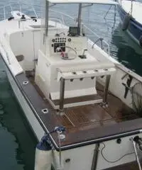 vendo barca a motore Tuccoli T 24 lunghezza 7,50 metri ,larghezza 2,60 vendo barca a motore Tuccoli T 24 lunghezza 7,50 metri ,larghezza 2,60