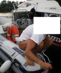 Gommone joker boat mt 4.40 + motore 40 cv Gommone joker boat mt 4.40 + motore 40 cv