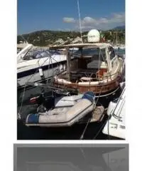 barca a motore APREA MARE 10 cabin anno 2001 lunghezza mt 10,3 barca a motore APREA MARE 10 cabin anno 2001 lunghezza mt 10,3