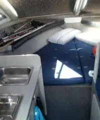 barca a motore BAYLINER 24.52 cabin anno 2003 lunghezza mt 750 barca a motore BAYLINER 24.52 cabin anno 2003 lunghezza mt 750