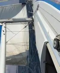 Barca a vela Comet 850 con vele nuove Barca a vela Comet 850 con vele nuove