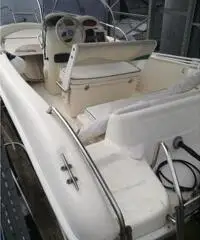 open / cabin 5-8 mt con 40-70-100-150 cv 5 t open / cabin 5-8 mt con 40-70-100-150 cv 5 t