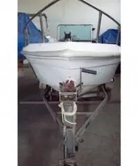 barca a motore SAVER OPEN anno 2004 lunghezza mt 540 barca a motore SAVER OPEN anno 2004 lunghezza mt 540