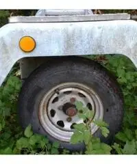 Carrello Canetti usato, per trasporto imbarcazioni fino a 5 mt Carrello Canetti usato, per trasporto imbarcazioni fino a 5 mt