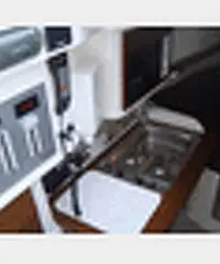 BARCA INNOVAZIONI E PROGETTI CABINE E BAGNO SEPARATI BARCA INNOVAZIONI E PROGETTI CABINE E BAGNO SEPARATI