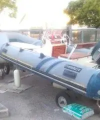 gommone barca imbarcazione gommone barca imbarcazione