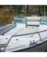 barca a motore NAVALPLASTICA Hurricane anno 93 lunghezza mt 5 barca a motore NAVALPLASTICA Hurricane anno 93 lunghezza mt 5